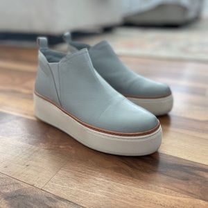 J/Slides platform sneaker